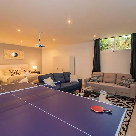 Vacation I El Calvario Villa, Cinema, Pool, Andalusian Garden, Top Location In Old Town Marbella