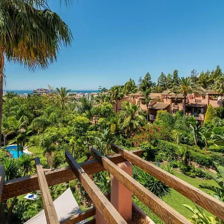 Vacation I El Calvario Villa, Cinema, Pool, Andalusian Garden, Top Location In Old Town Βίλα