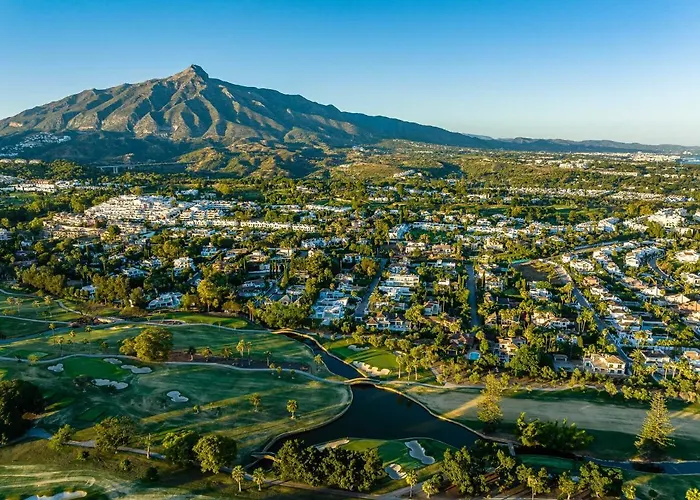 Villa Vacation I El Calvario Villa, Cinema, Pool, Andalusian Garden, Top Location In Old Town *
