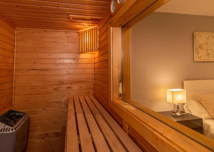 Vacation I El Calvario Villa, Cinema, Pool, Andalusian Garden, Top Location In Old Town Марбелья